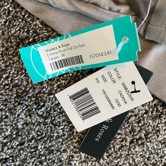 Pull on dress pants from stitch fix - Picture 4 of 4